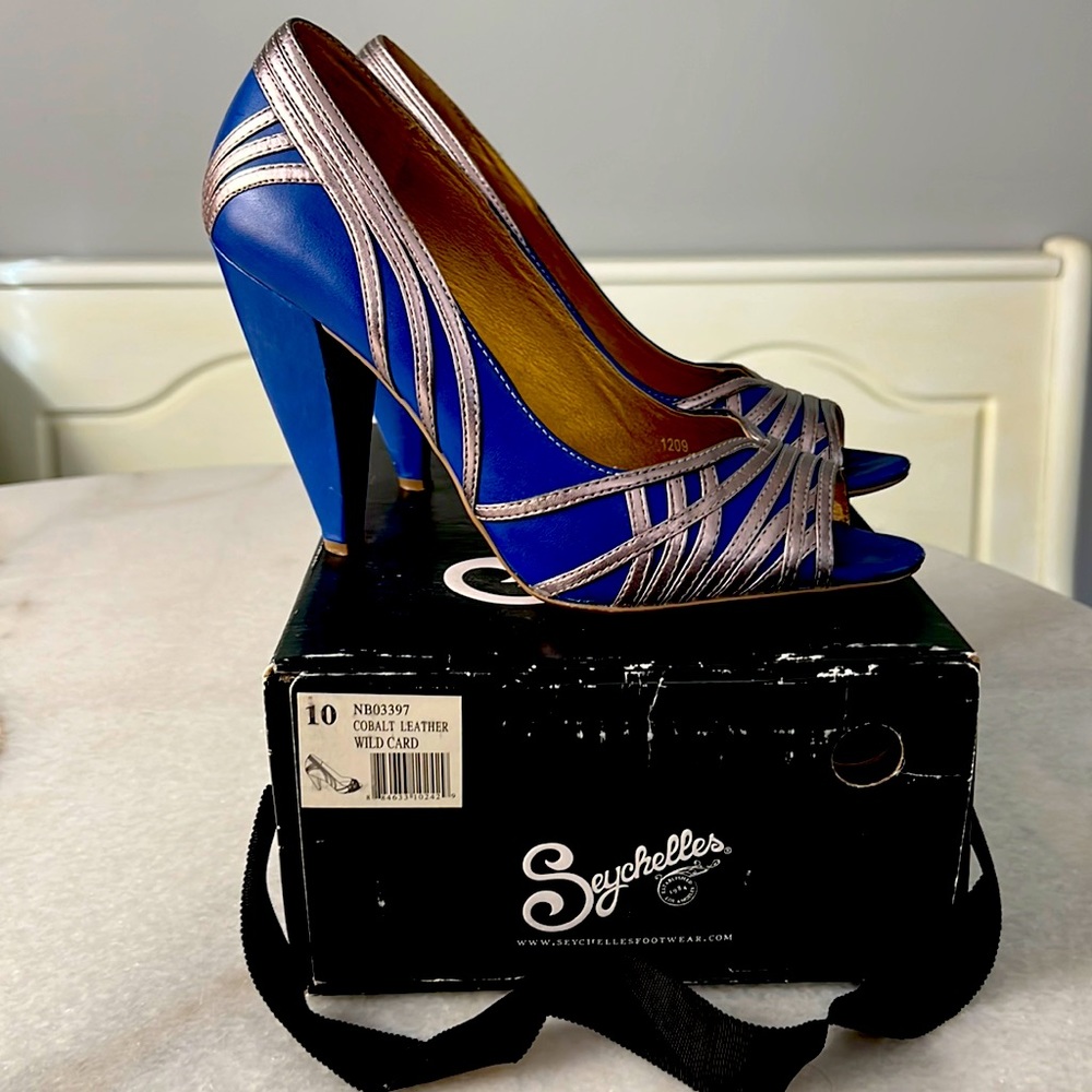Seychelles Cobalt Blue Leather Peep-Toe Heels